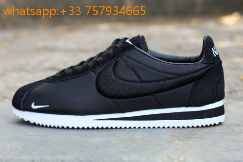 vakmerő molesztáló Kormányzó chaussure nike cortez 33 ... vakmerő molesztáló Kormányzó chaussure nike cortez 33 ...
