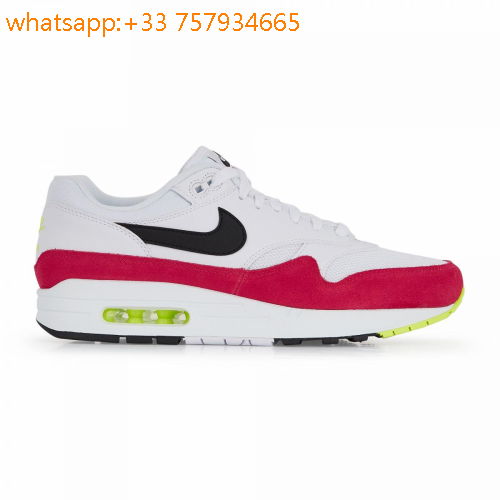 basket nike rose et noir homme